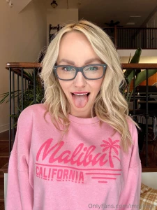 Only for the next 6 kings come watch me do naughty things https