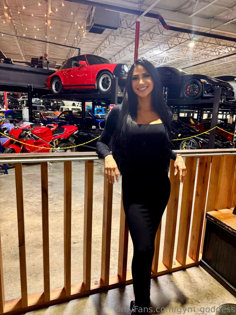 Touring some of the coolest cars in texas my favorite was the 