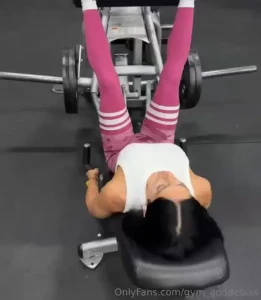 Working out on the weekday like usual what s your favorite machine to