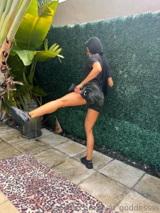 How s that song go to the window to the wall i m going to change it up