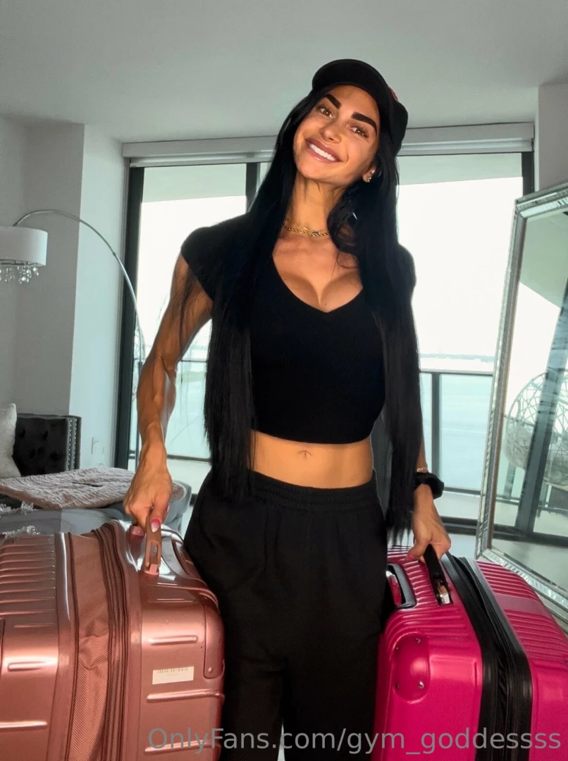 It feels amazing to be back home definitely got my sweat on lugging 