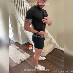 Who likes short shorts we like short shorts part 1