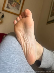 Y a des kiffeurs de pieds ici je crois bien