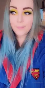 Don t know how it s gonna down as i hate my voice but yeah let s get