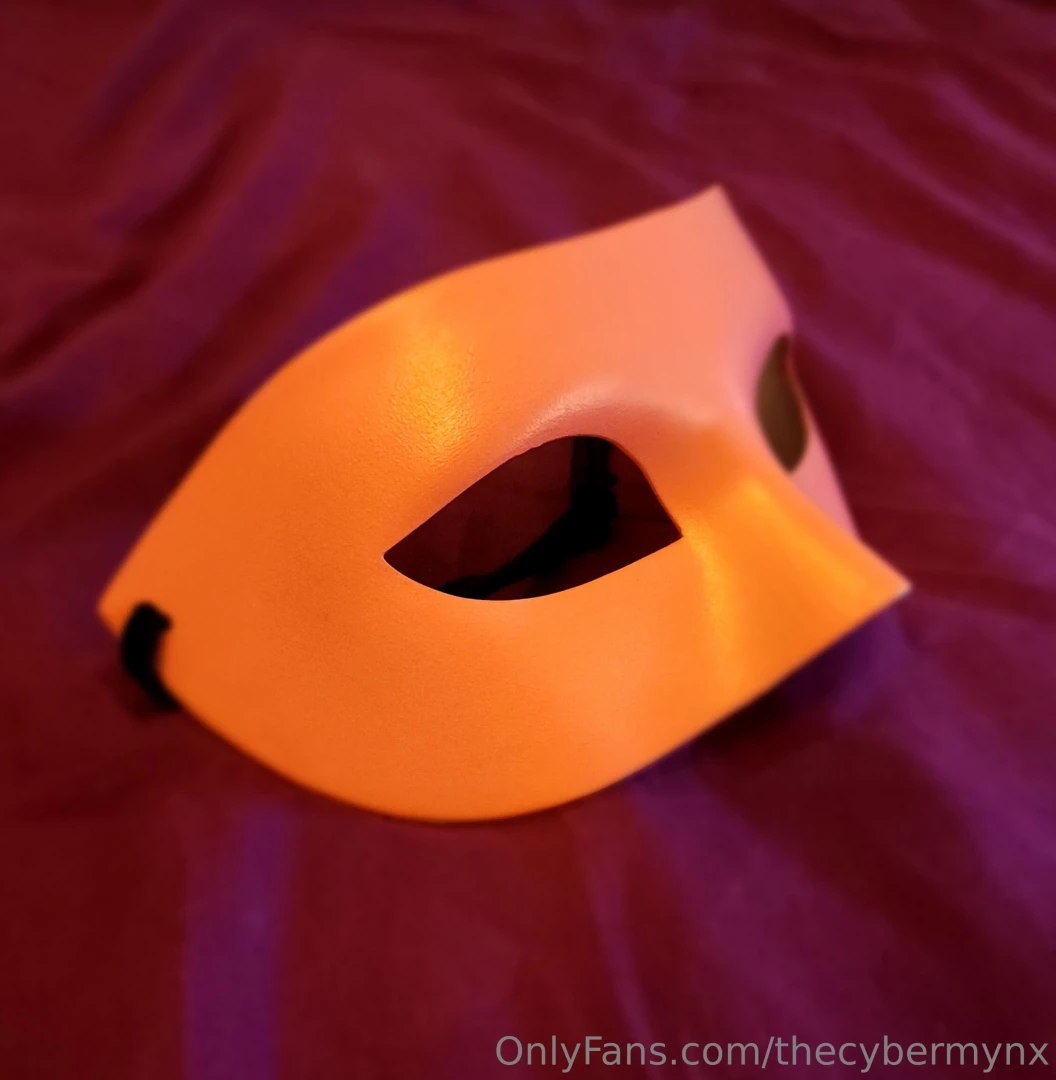 Don t forget honeys - the mask comes off this sunday december 1st on 