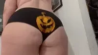 Send me some tip if my jiggling booty is making you hard 