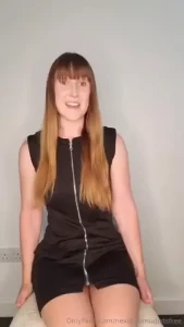 Job interview pantyhose amp pussy play i turned up to impress as i