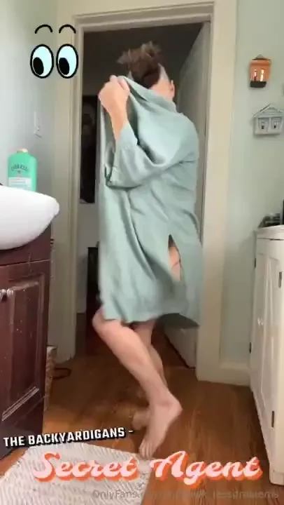 Happy fuckyeah friday this week s happy dance is well you better just 
