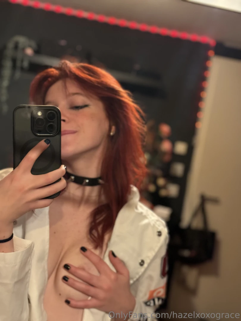 Hitting those taste buds of your timeline with a redhead s spicy side 