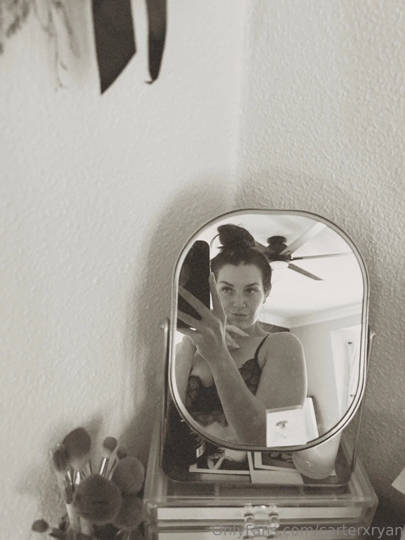 One look and you know i m up to something want to see more 