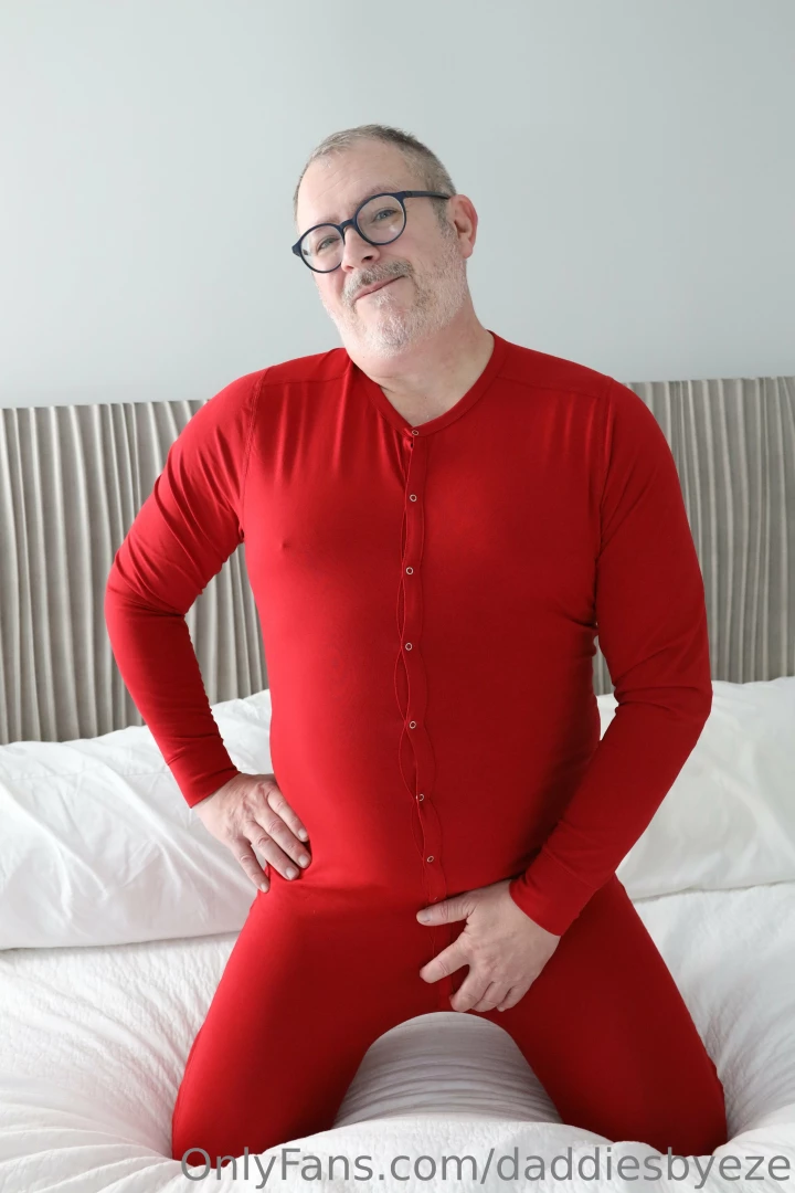 Stephen looks so good in this union suit part 1 