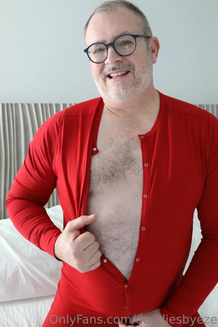 Stephen looks so good in this union suit part 3 