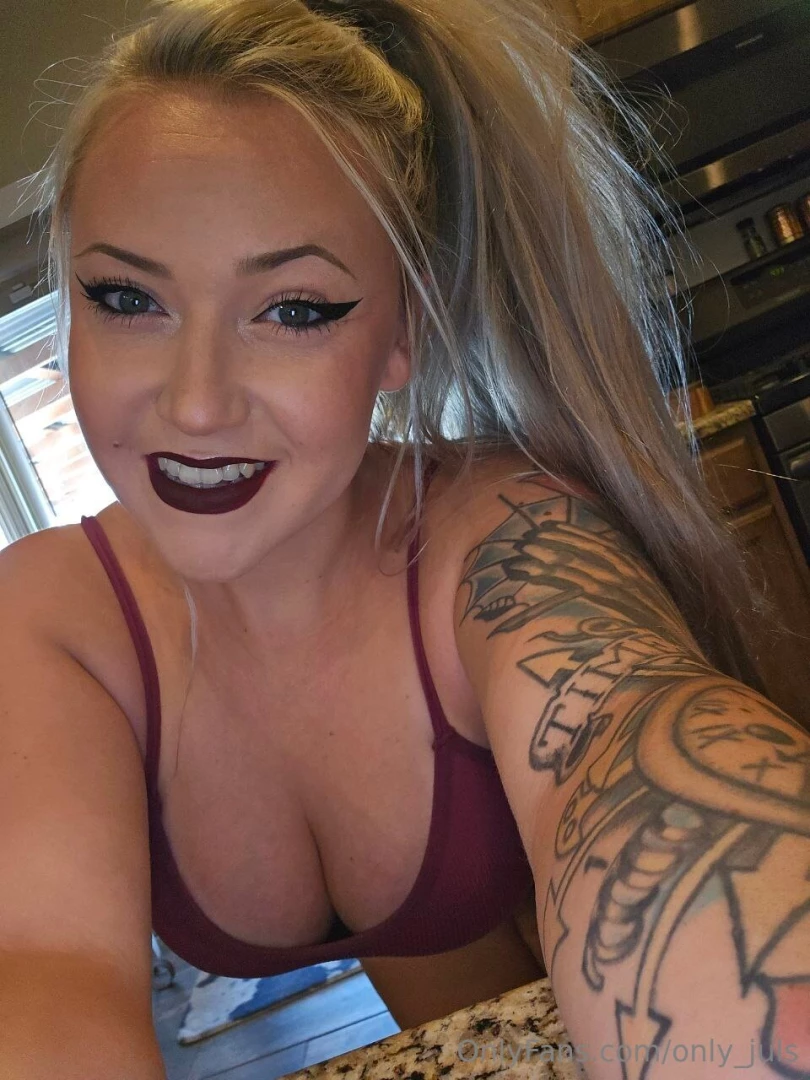 How to get my attention first thing you have to do is subscribe second 