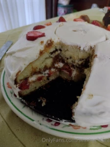 Happy b day mommy how nice to cook and lick my cream imagine what i