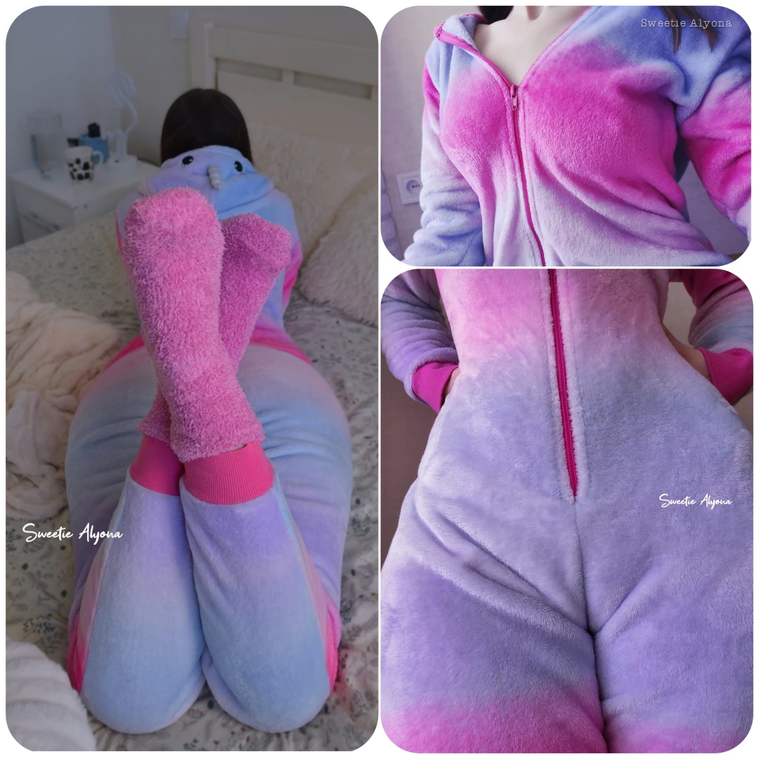 Pics set in unicorn onesie and pink fuzzy socks that many of you have 