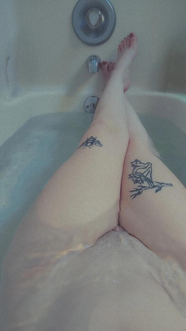 Soon i will have sooooo much more time to post it s definitely hard 