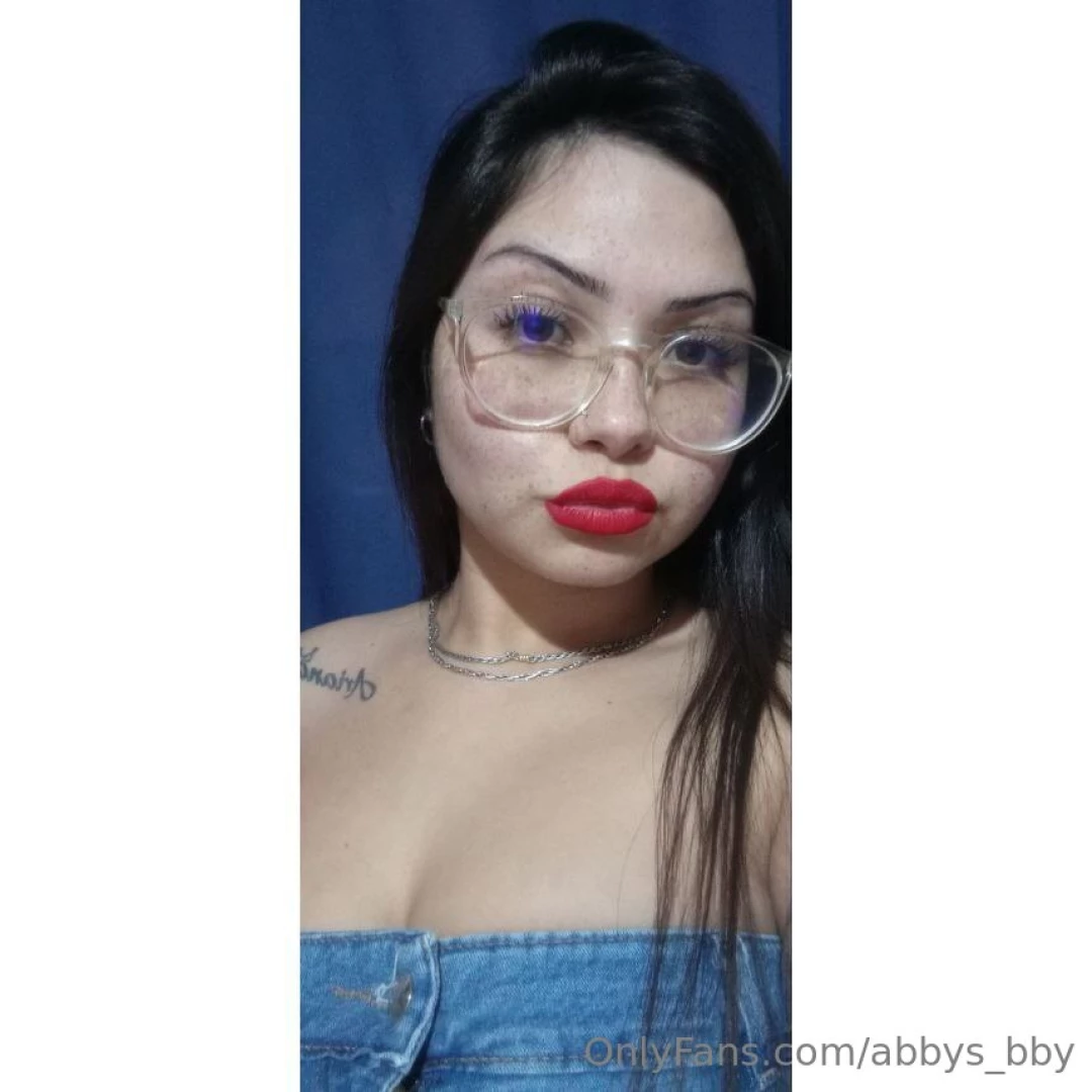 Good morning baby this bunny is looking for her carrot do you want to 