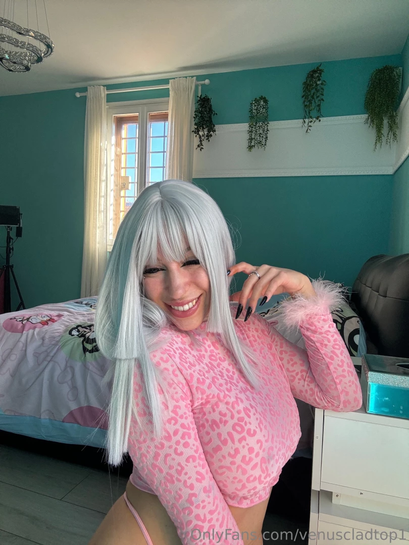 Since you are really appreciating this wig today i m putting you a part 9 