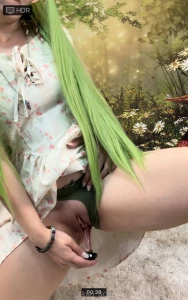 Get with this naughty elf tonight