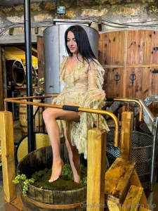Today i was on a very interesting excursion my sexy legs can not only