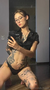 Arresting hearts one look at a time