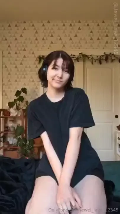 Unlock this set to see me take off my shirt revealing my braless boobs 