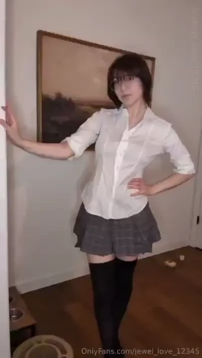 Unlock this set to see me strip out of this outfit into my bra amp part 1 