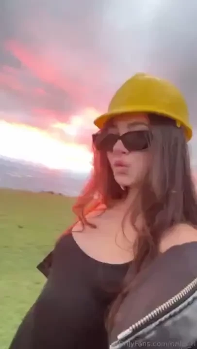 Okay so let me tell you how this video actually happened i was 