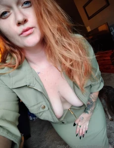 Advertising subscribe this hottie she likes to cum submissive and will