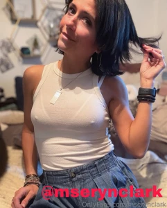 Advertising hi i m your dream a trophy wife that s florida born tie me