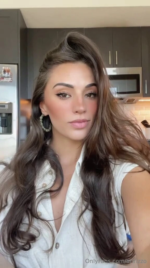 No one can t compare to this face 