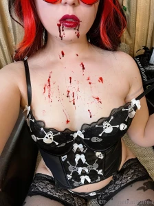 Good news this year s hallowen sale is on my vip page jannetkat99 is