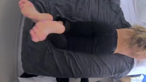 Sometimes i need to get fucked immediately no time to get the pants