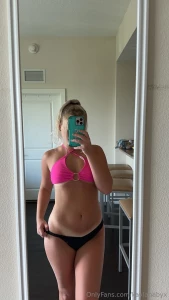 Sooo tan lines yes or no