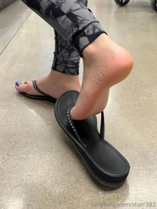 Public toesies part 62