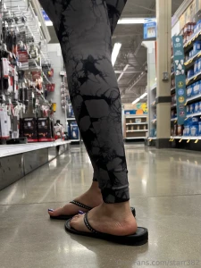 Public toesies part 28