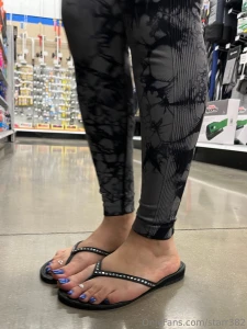 Public toesies part 64