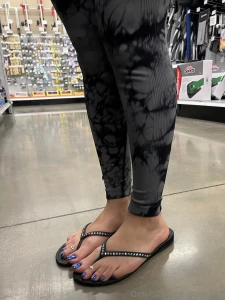 Public toesies part 19