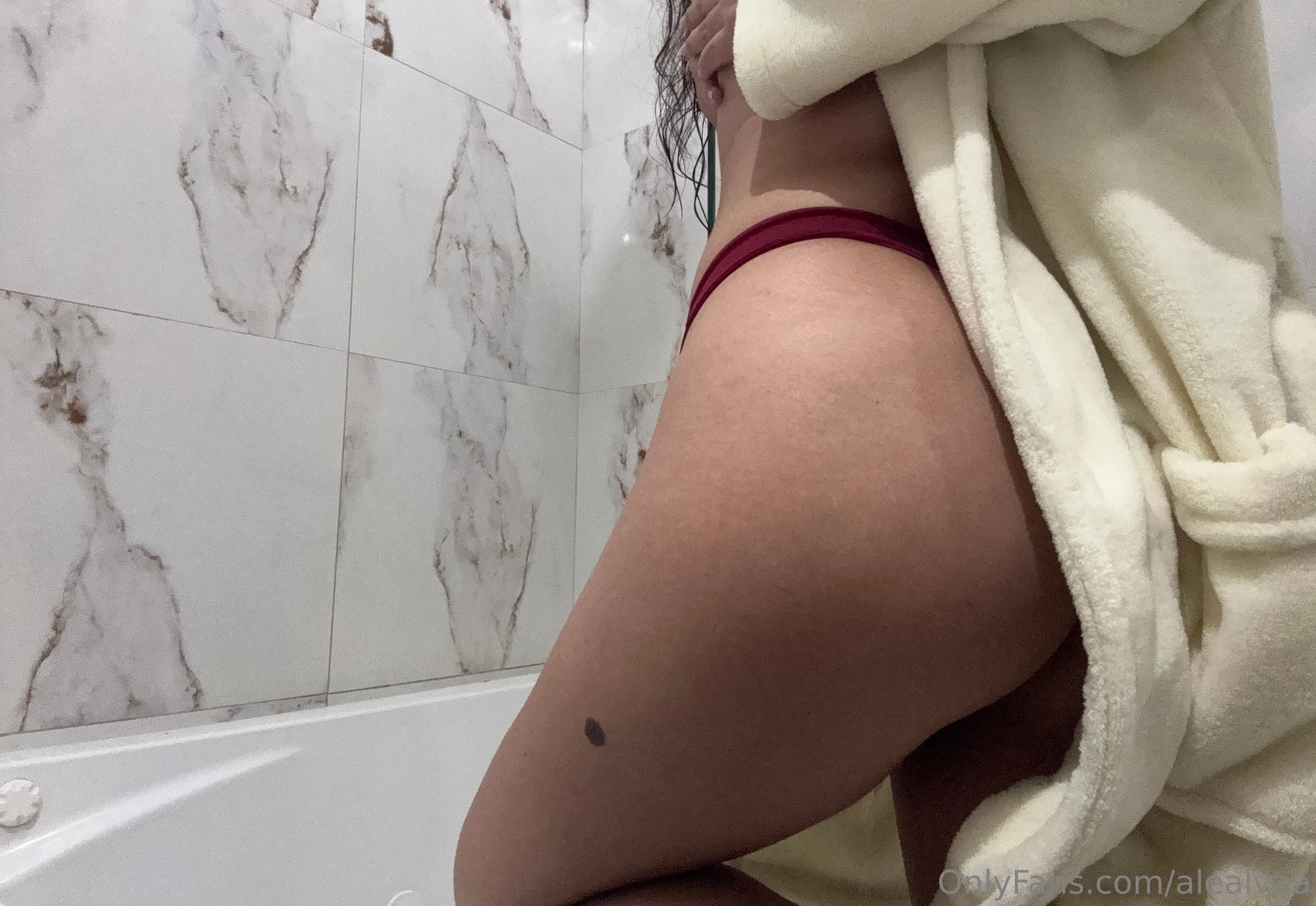 Dale like para que les siga soltando sorpresas diarias decid que me part 1 