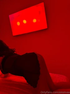 Dale like y te mando foto audio o v deo por privado part 3