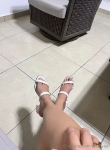 Para los que les gusta los pies y piernas les tengo muchas sorpresas part 2