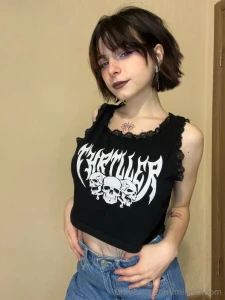 I think from this photo you can easily guess my taste in music