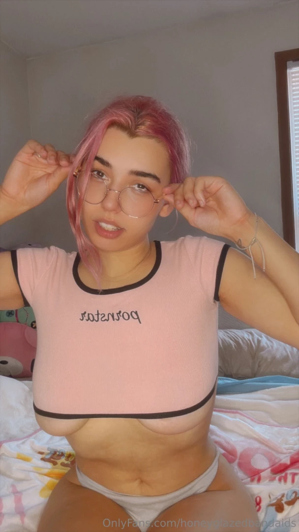 I got this little shirt from dollskill 0 i feel so cute when i m all part 2 