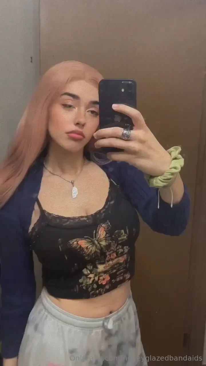 I feel like a lil barbie doll would you dress me up daddy part 4 