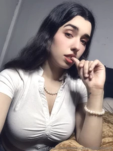 Today s look was super cute i got this naughty little pen that s part 1