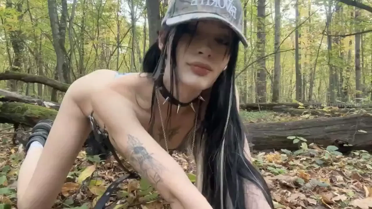 I think twerking in the woods was a good idea huh xd 