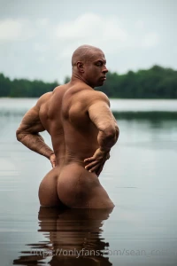 Imagine seeing this in the lake