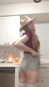 Bootbootybootybootybooty part 2