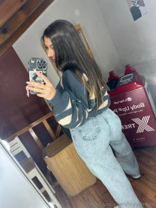 I stopped by the beauty salon to give myself some pampering my ass part 1