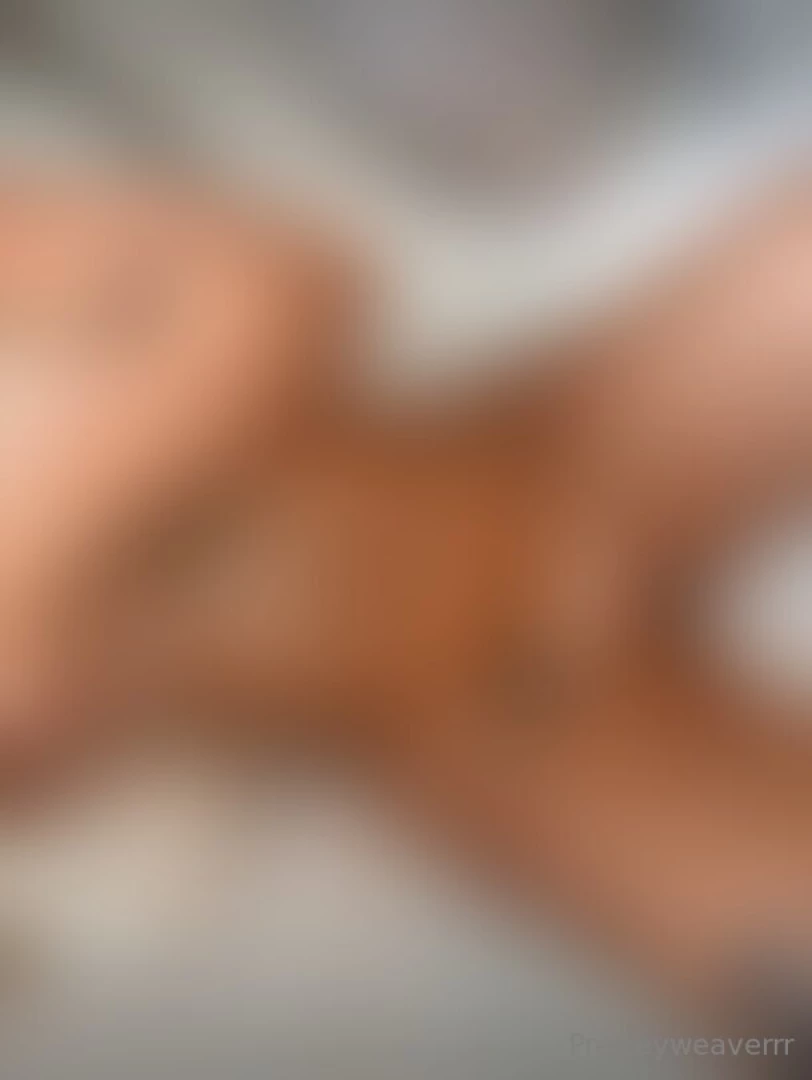 I decided to take a photo of my nude body and post it here after 